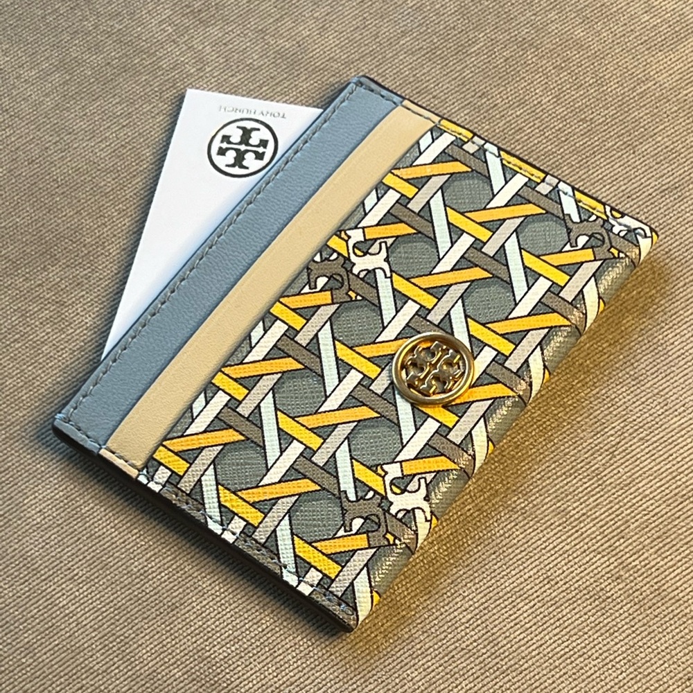SOLD - TORY BURCH card case. Northern Blue | Basket weave. Casual elegance.